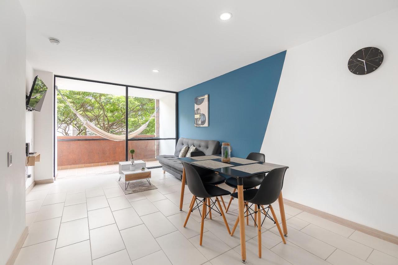 Super Apartamento En Laureles Medellin Bagian luar foto